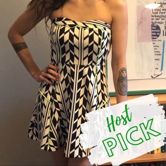 DO+BE Dresses & Skirts - DO+BE Strapless Fit and Flare Dress - Size M